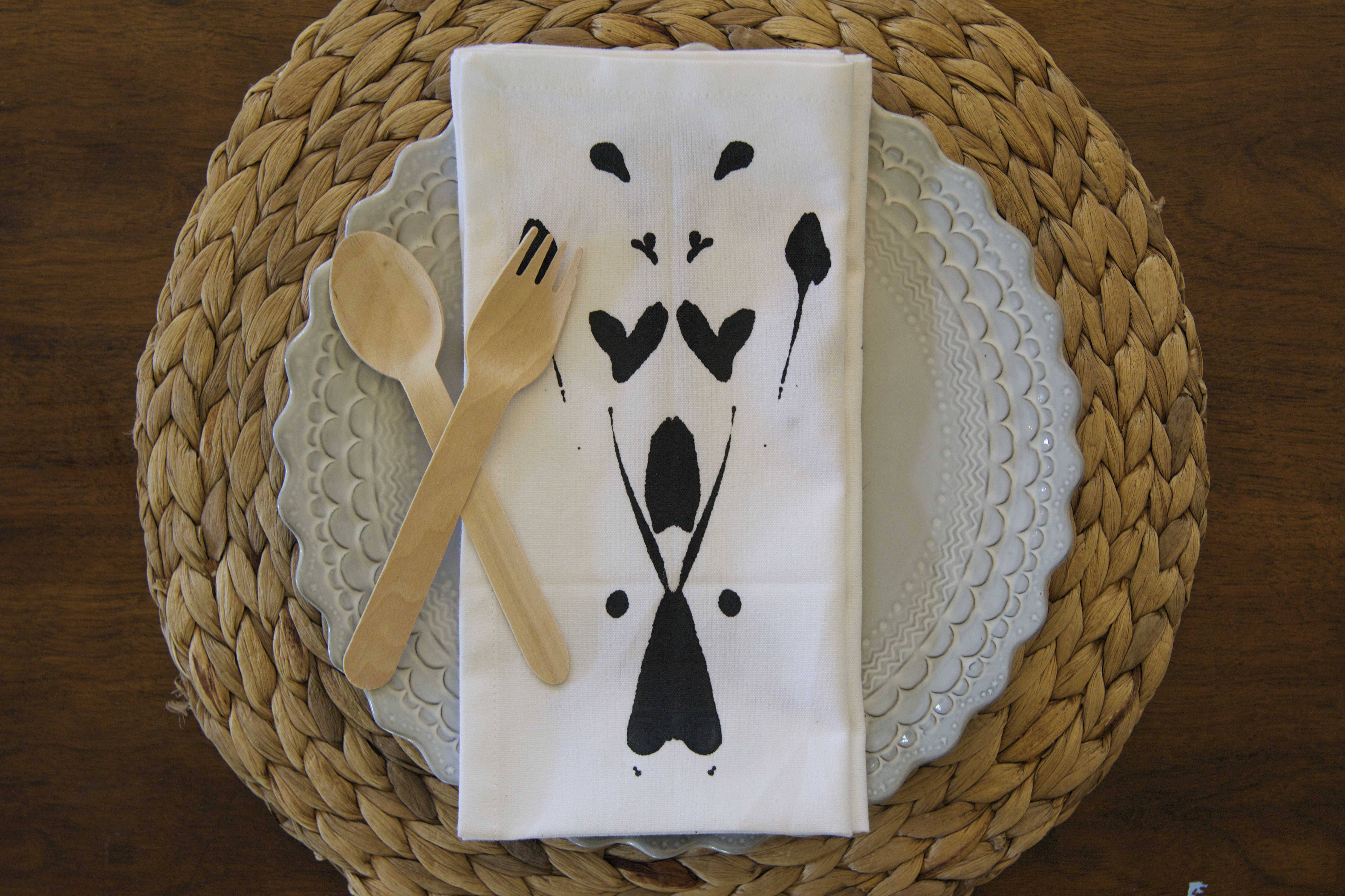 DIY: Inkblot Napkins // Annabode.com