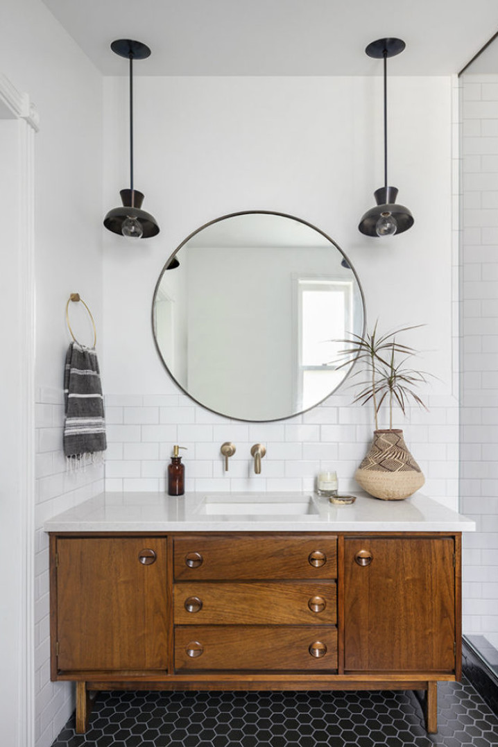 annabode-bathroom-colorado-round-mirror