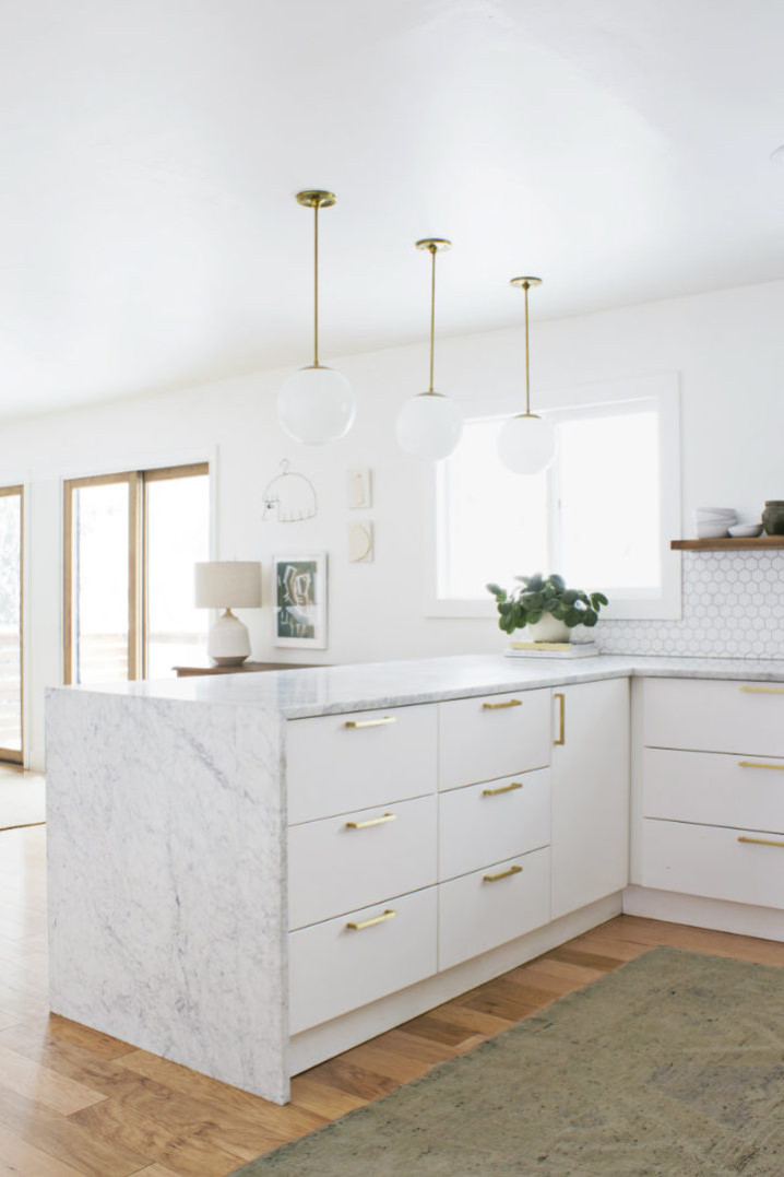 annabode-interior-design-marble-kitchen-colorado