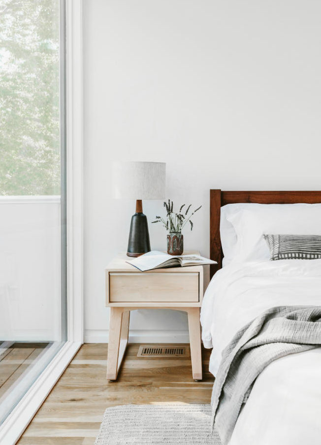 bedroom-nightstand-interior-design-annabode-2