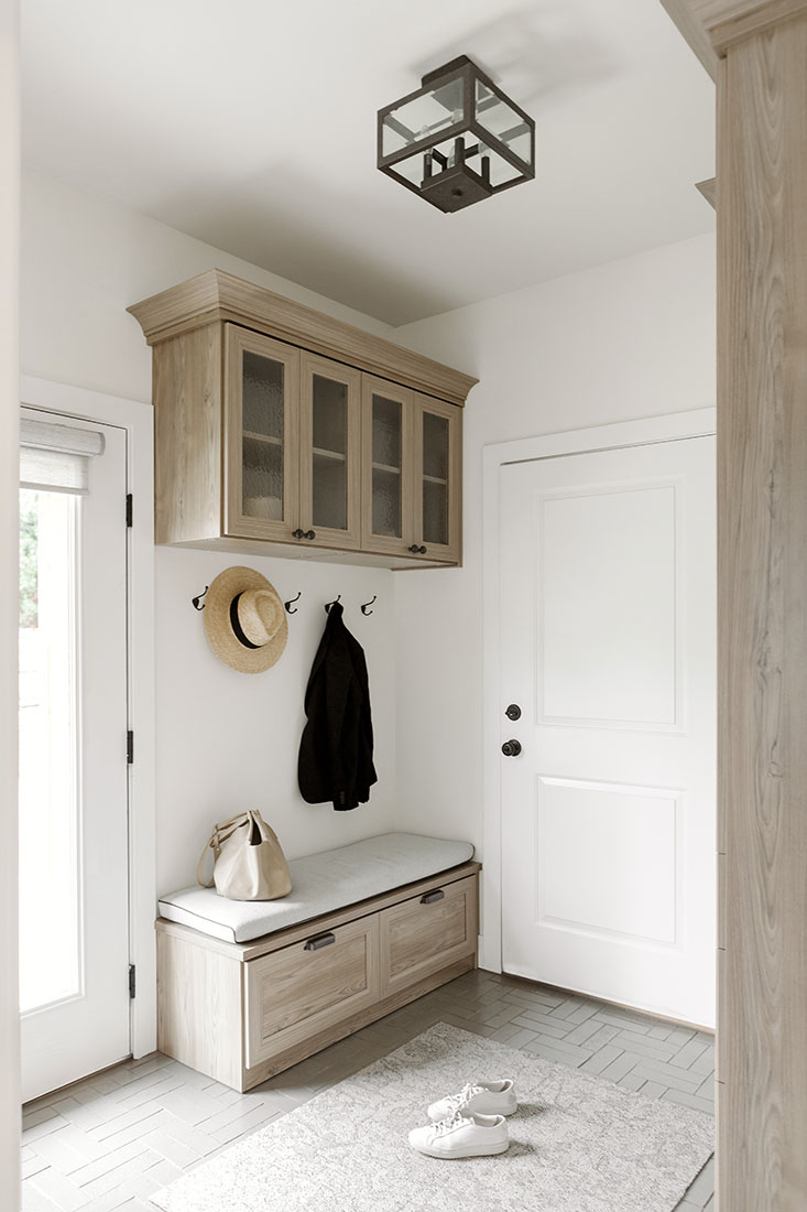 annabode-interior-design-mudroom-golden-co